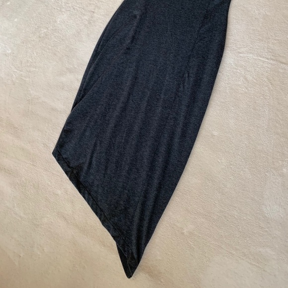 Express Dress - Picture 5 of 6